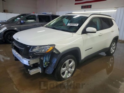 Jeep Compass 2019 3C4NJDBB6KT840380