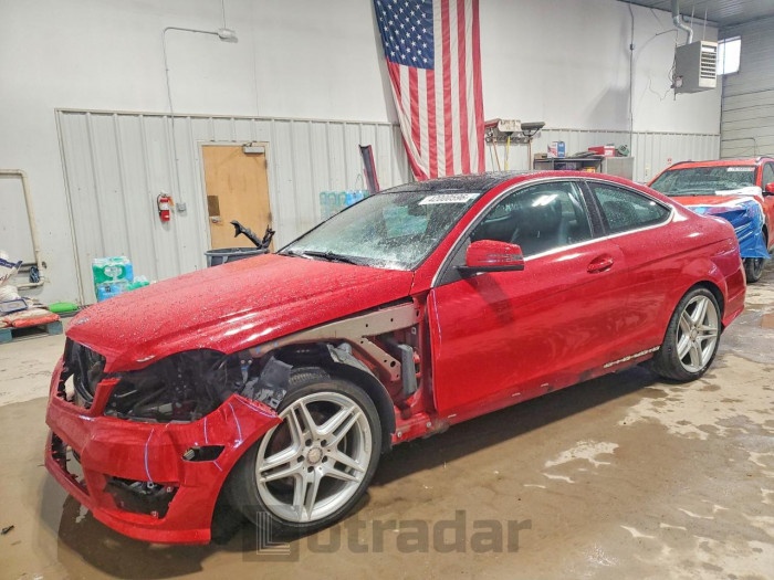 Mercedes-benz C-klasse 2013 VIN WDDGJ4HB8DG082412