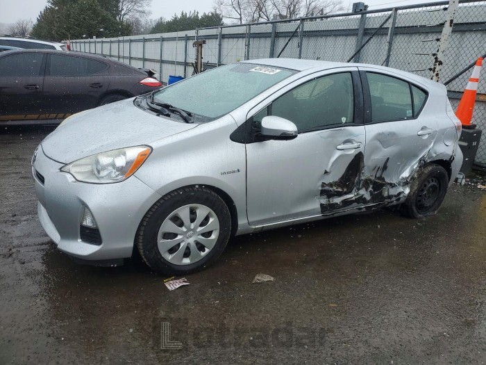 Toyota Prius 2014 VIN JTDKDTB34E1571174