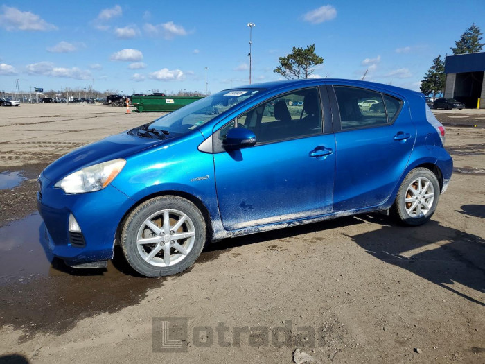 Toyota Prius 2013 VIN JTDKDTB3XD1047302
