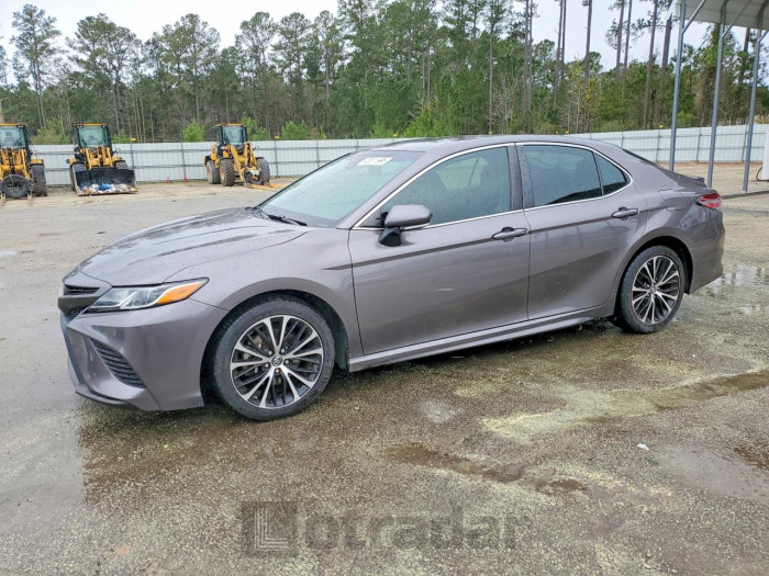 Toyota Camry 2018 VIN 4T1B11HK3JU520412