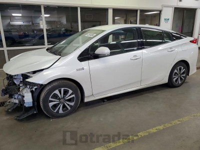 Toyota Prius 2017 JTDKARFP8H3064229