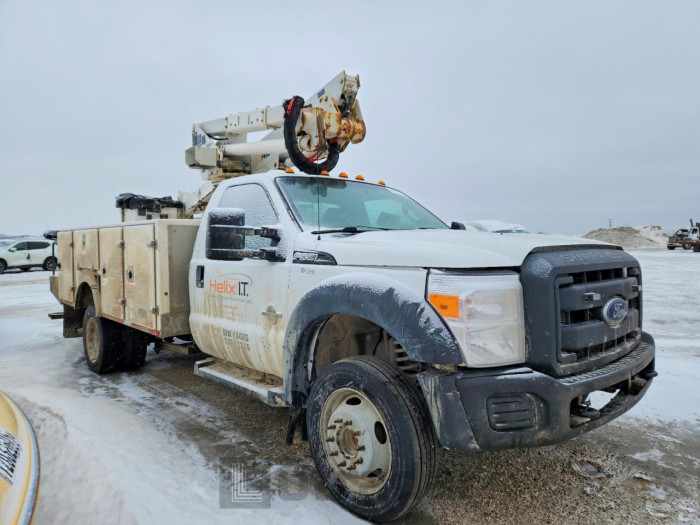 Ford F550 2015 VIN 1FDUF5GTXFEC05121