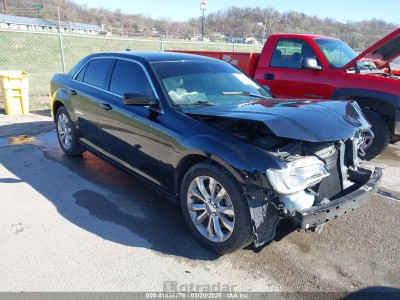 Chrysler 300 2017 2C3CCARGXHH637418