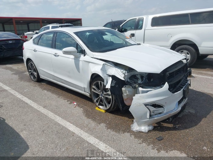 Ford Fusion 2020 VIN 3FA6P0D99LR192821
