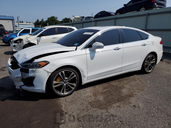 Ford Fusion 2019 VIN 3FA6P0D93KR116462