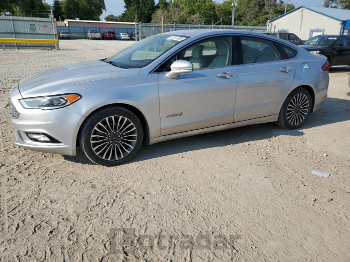 Ford Fusion 2018 VIN 3FA6P0RU2JR242467