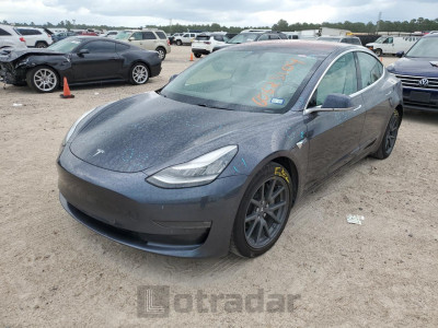 Tesla Model 3 2018 5YJ3E1EB2JF169809