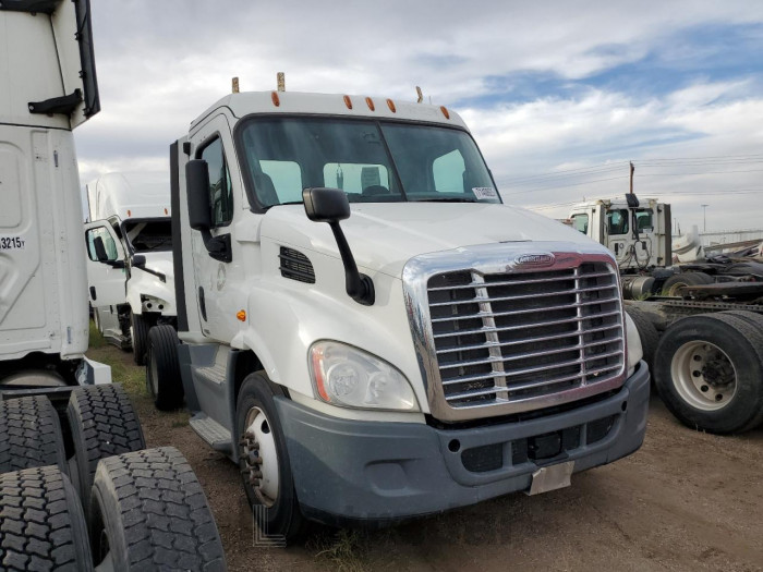 Freightliner All other 2018 VIN 3AKBGADV0JSJN2762
