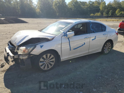Honda Accord 2015 1HGCR3F90FA010364