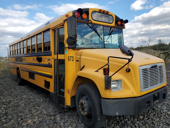 Freightliner Saf-t-line 2005 VIN 4UZAAXCS95CU88079