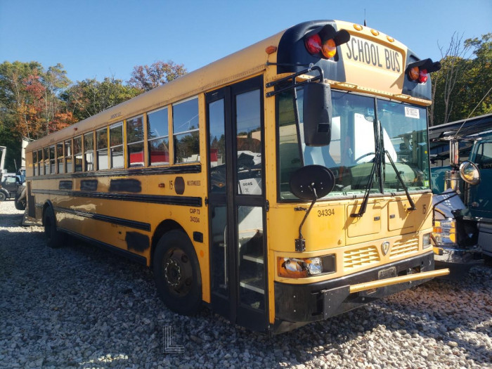 Ic corporation Re series 2013 VIN 4DRBWAAN5DB202524