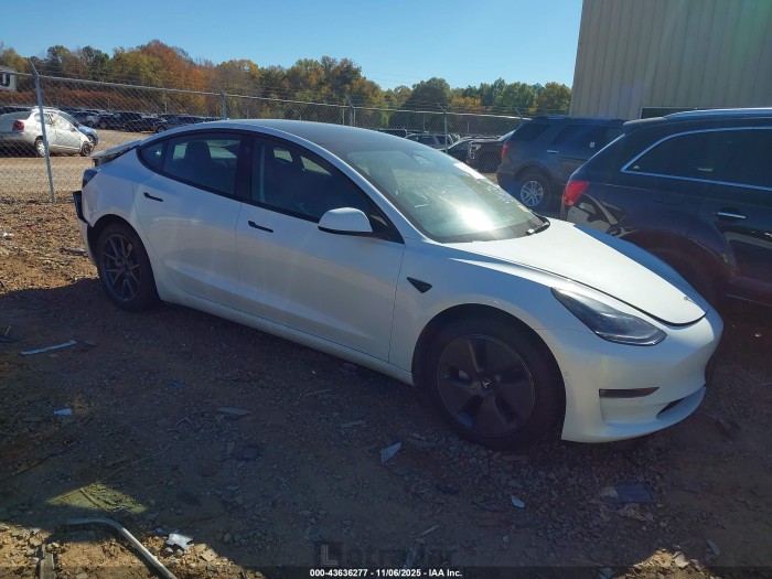 Tesla Model 3 2022 VIN 5YJ3E1EB1NF172979
