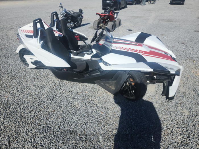 Polaris Slingshot 2019 VIN 57XAASFA0K8136119