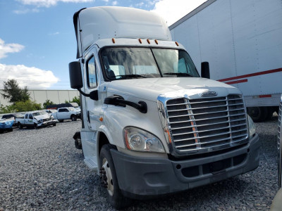 Freightliner All other 2017 VIN 3AKBGADV5HSJD0486