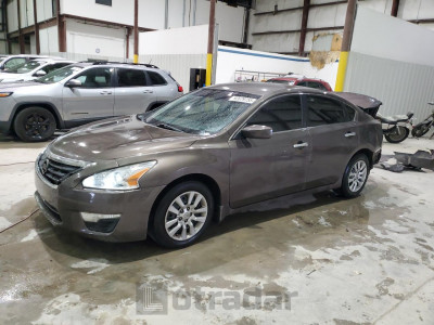 Nissan Altima 2015 1N4AL3AP0FC160157