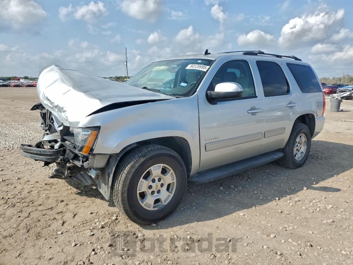 Chevrolet Tahoe 2013 VIN 1GNSCAE04DR339755