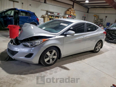Hyundai Elantra 2013 5NPDH4AE8DH382699