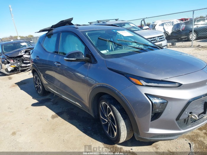 Chevrolet Bolt euv 2023 VIN 1G1FZ6S06P4177809