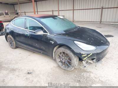 Tesla Model 3 2018 5YJ3E1EA3JF002690