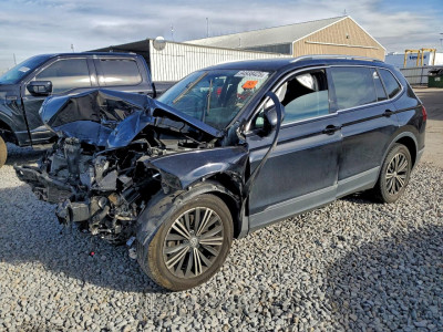 Volkswagen Tiguan 2018 3VV2B7AX3JM009119