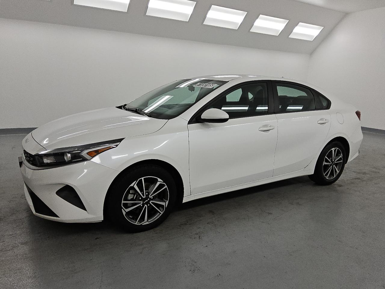 KIA FORTE 2023 3KPF24AD1PE540892
