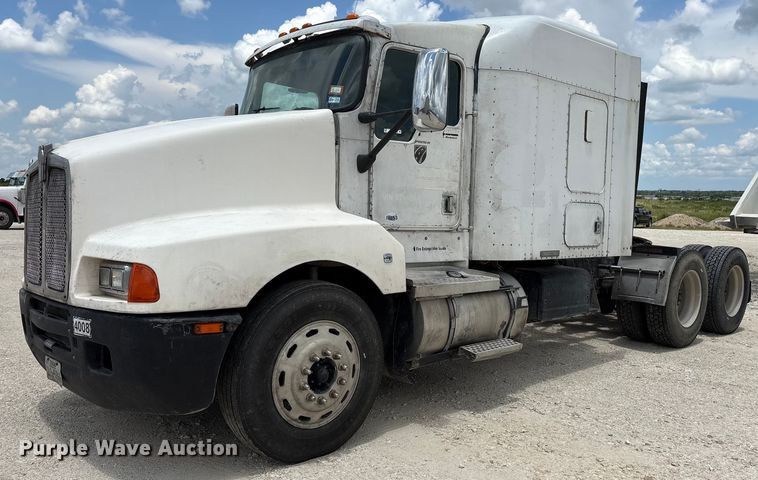 KENWORTH T600 1999 1XKADR9X7XR786547