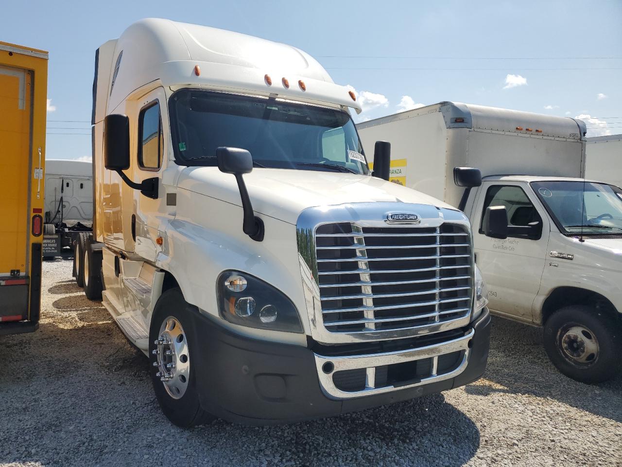 FREIGHTLINER ALL OTHER 2015 1FUJGLD50FLGL3544