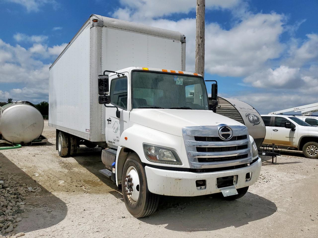 HINO All Models 2016 5PVNE8JV3G4S54580