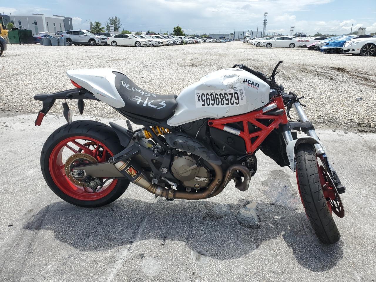 DUCATI MONSTER 2016 ZDM1RBTS8GB020955