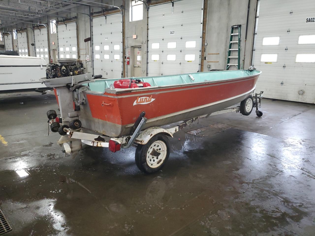 LUND BOAT 1972 VIN LUNF8667M79E photo 4