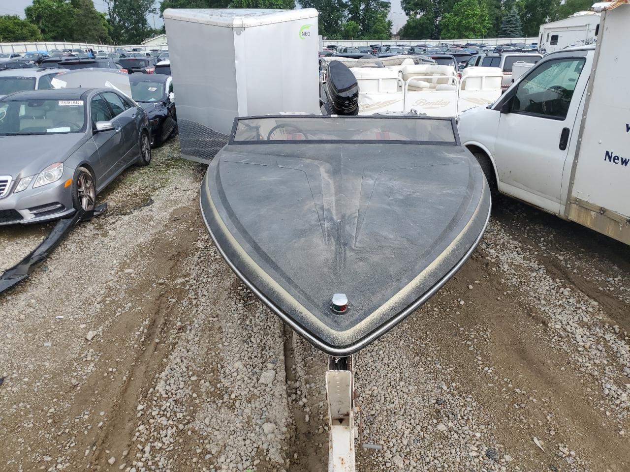 CHECKMATE BOATS INC CHK71135M8 1984 VIN CHK71135M84B photo 9