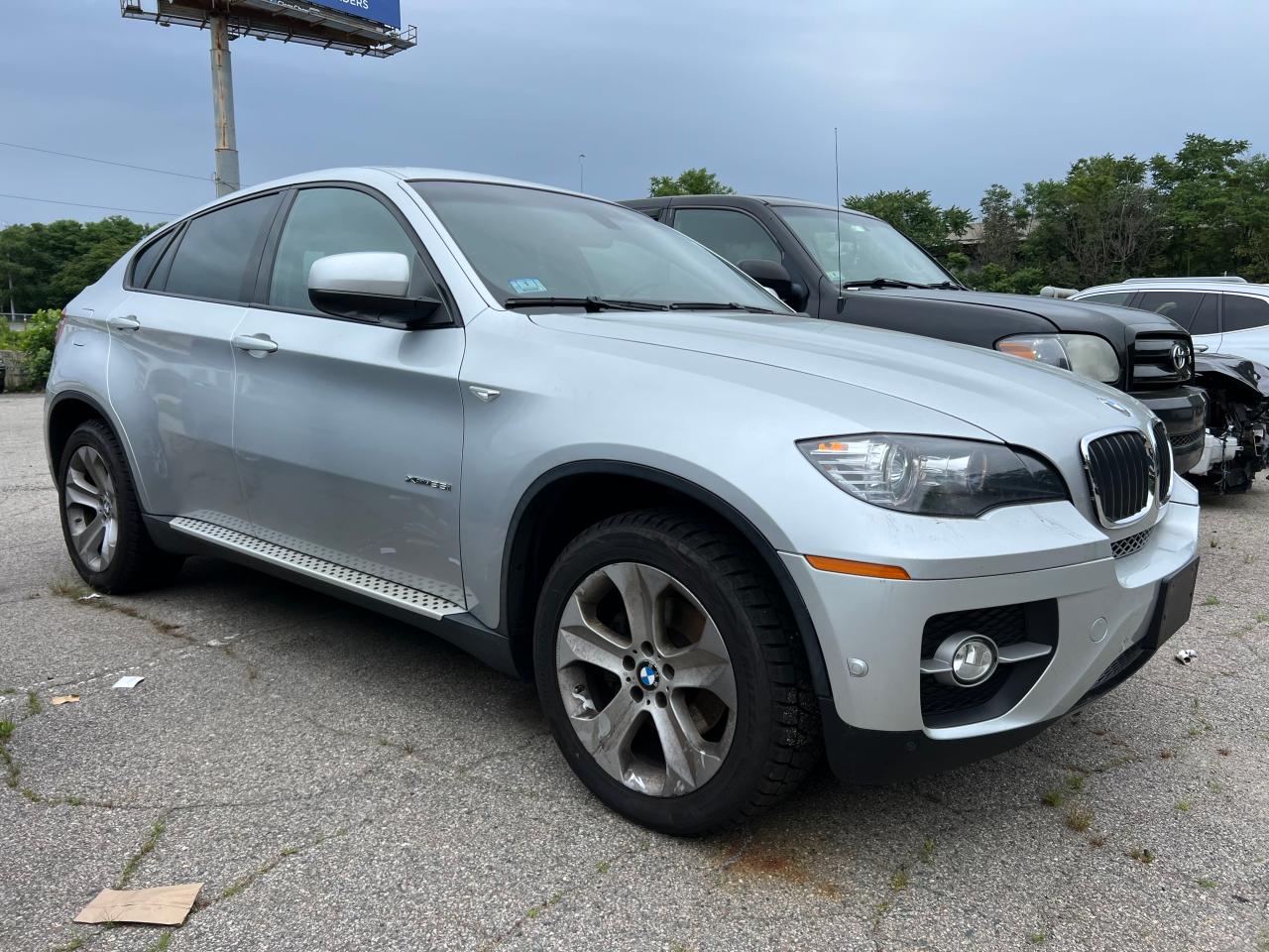 BMW X6 2011 5UXFG2C50BLX07270