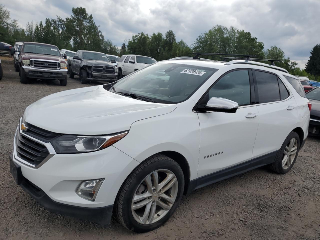 CHEVROLET EQUINOX 2018 2GNAXWEX0J6149033