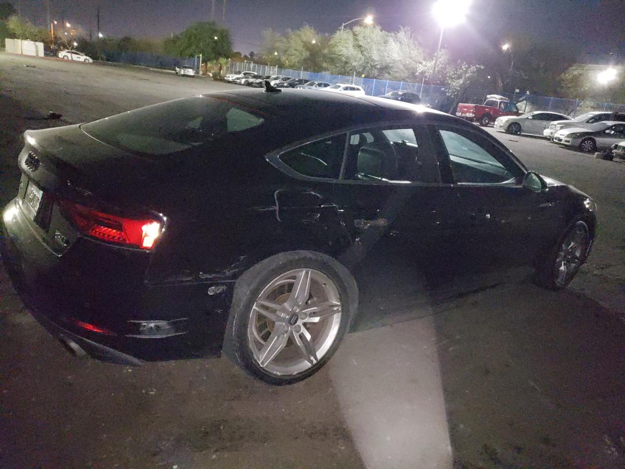 AUDI A5 2018 VIN 008132 photo 3