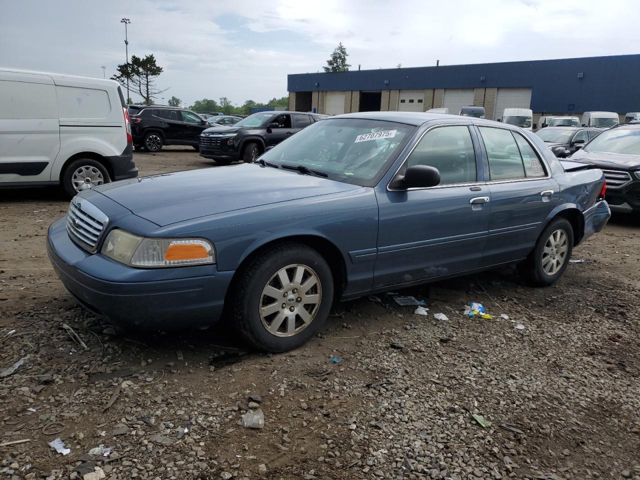 FORD CROWN VIC 2008 2FAFP74VX8X104034