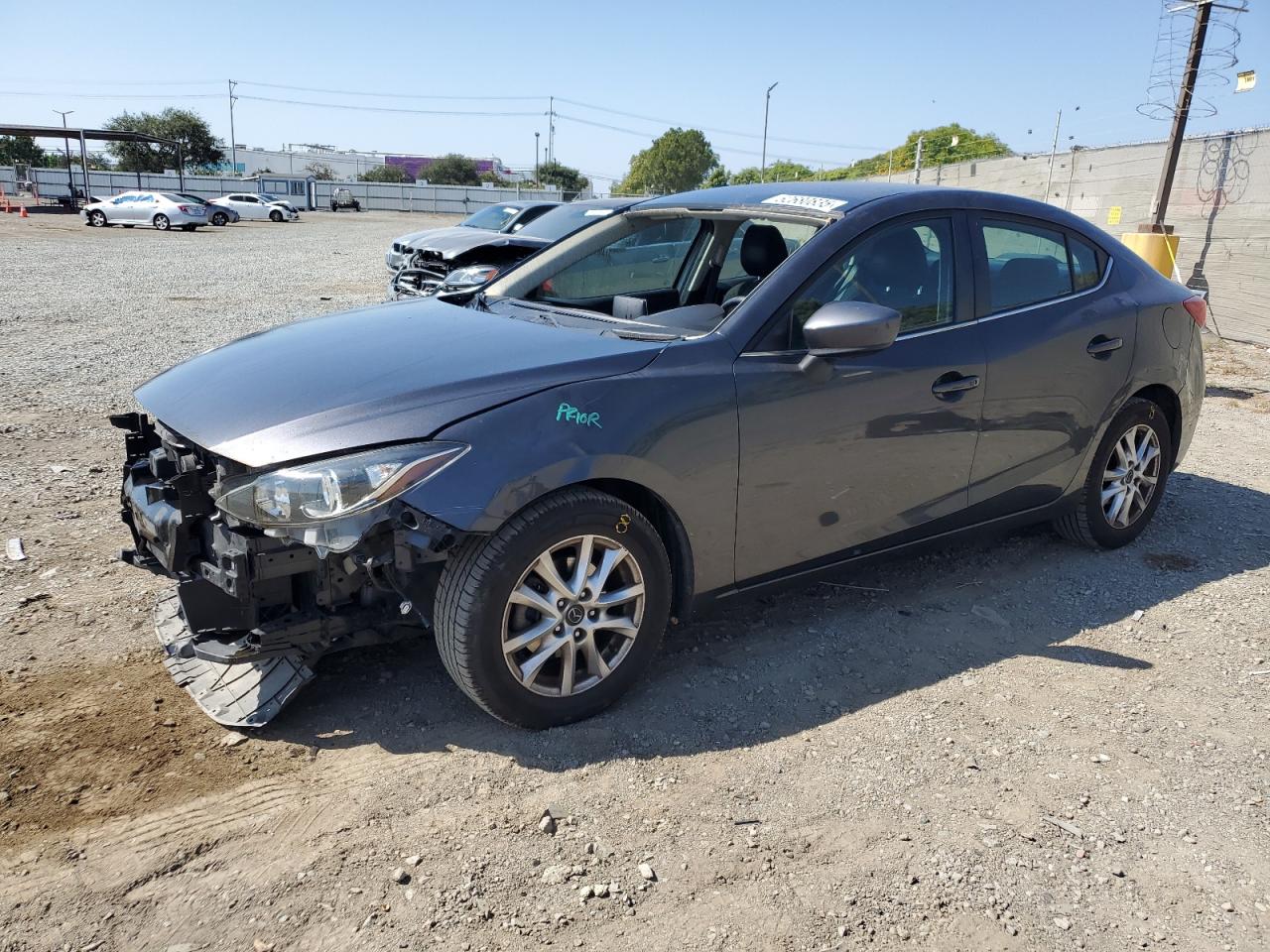 MAZDA 3 2015 3MZBM1V74FM229048