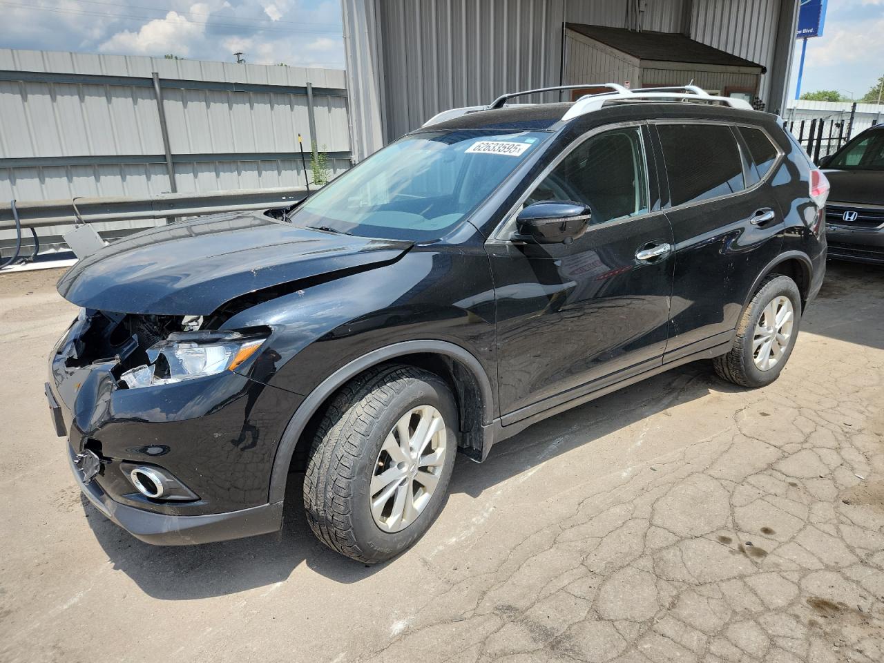 NISSAN ROGUE 2016 JN8AT2MV5GW147228