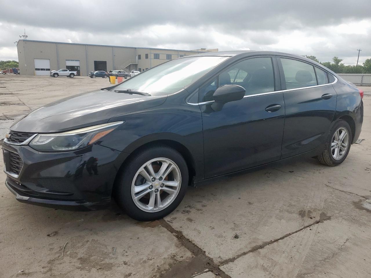 CHEVROLET CRUZE 2016 1G1BE5SMXG7274856