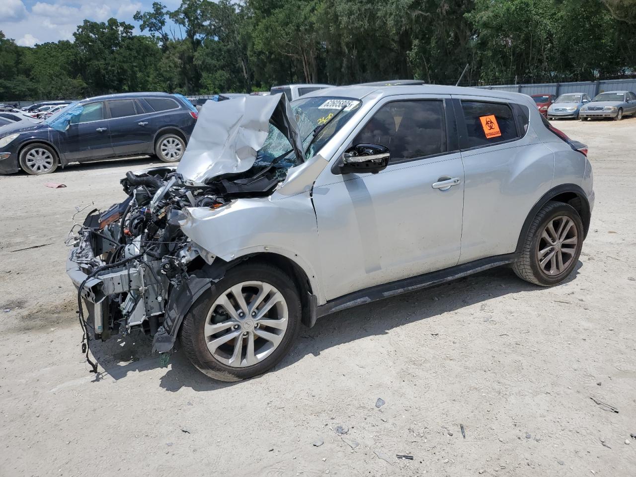 NISSAN JUKE 2015 JN8AF5MR1FT505209