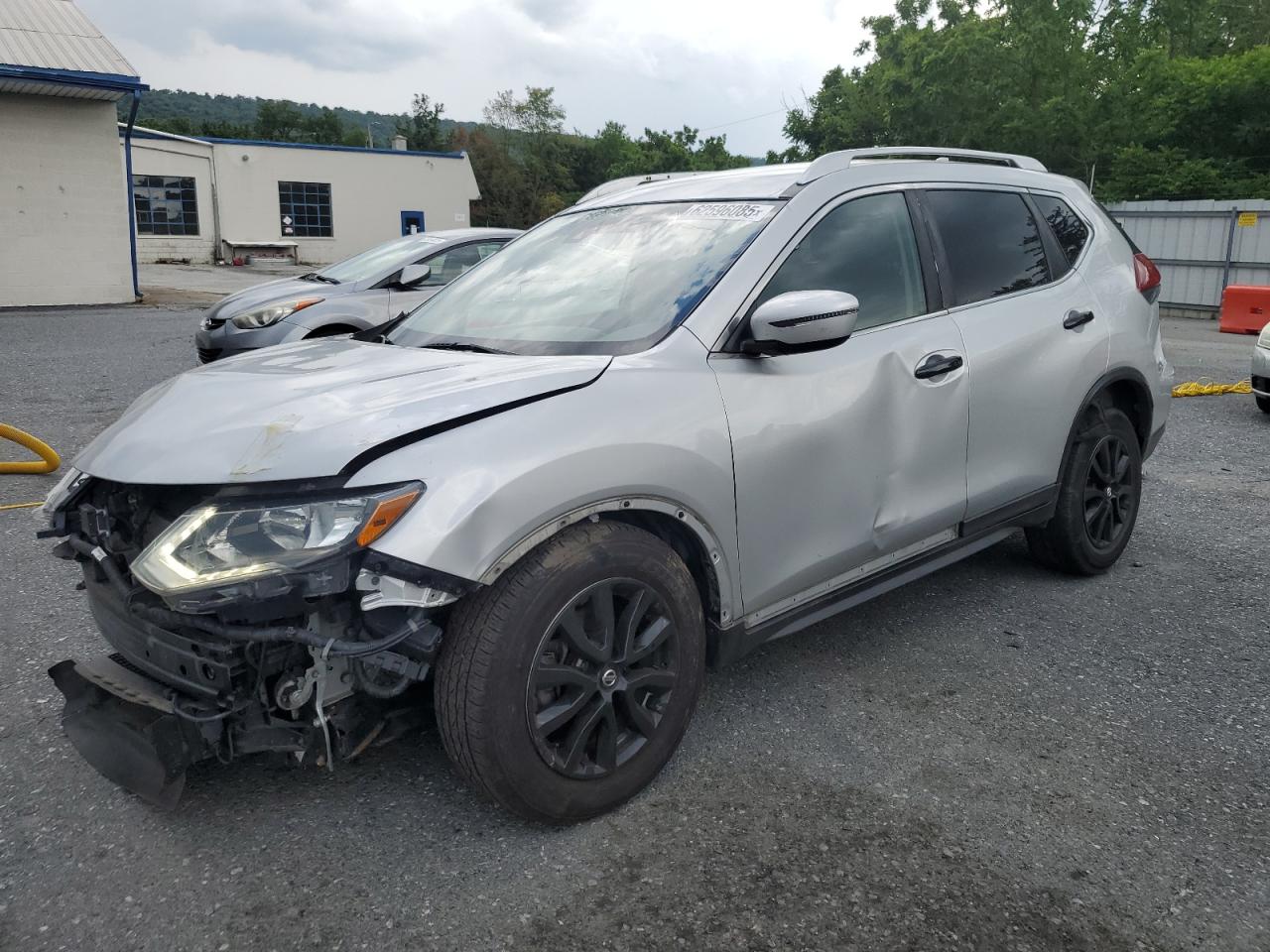 NISSAN ROGUE 2020 KNMAT2MT7LP527556
