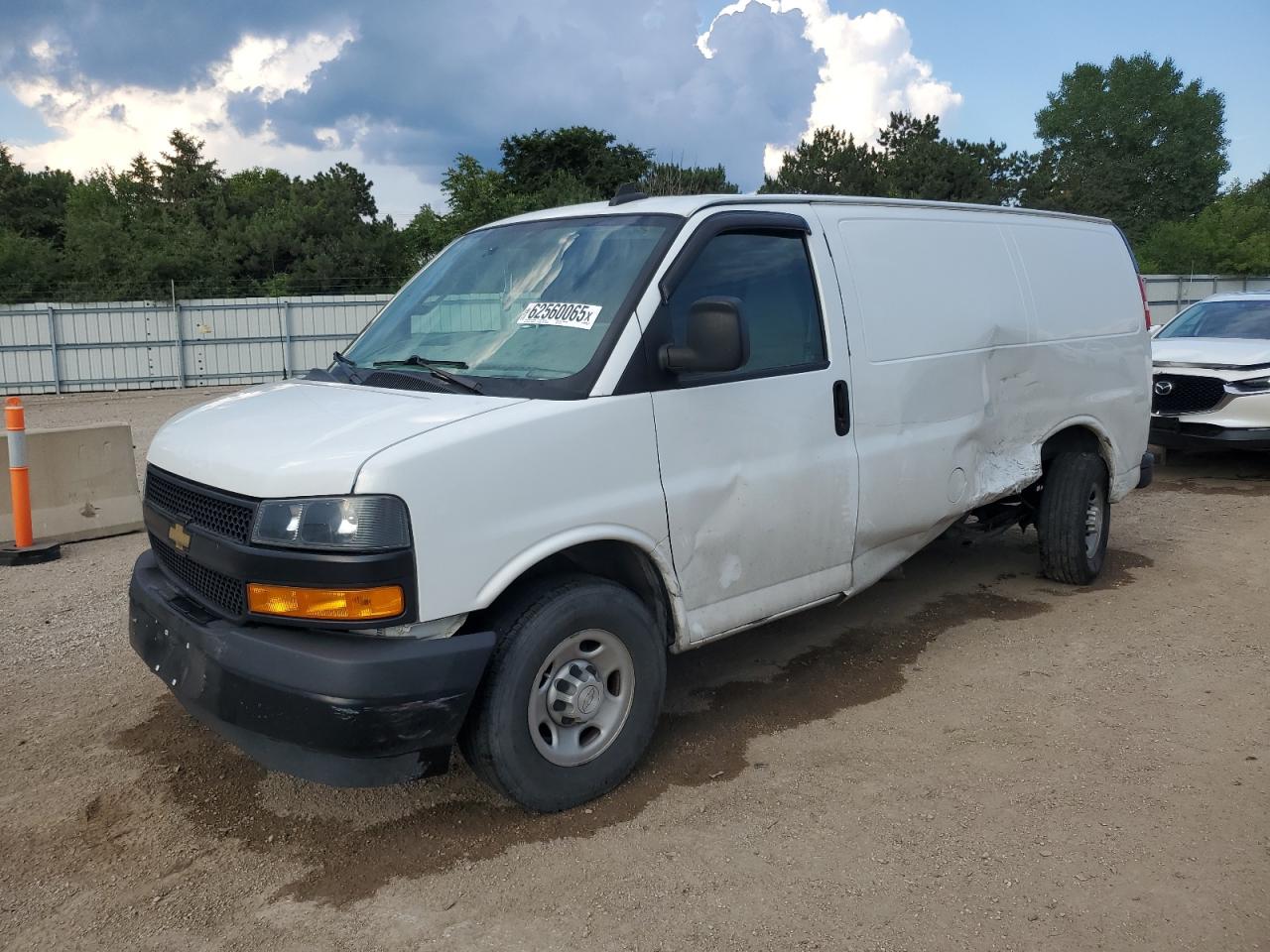 CHEVROLET EXPRESS 2018 1GCWGAFP3J1344739