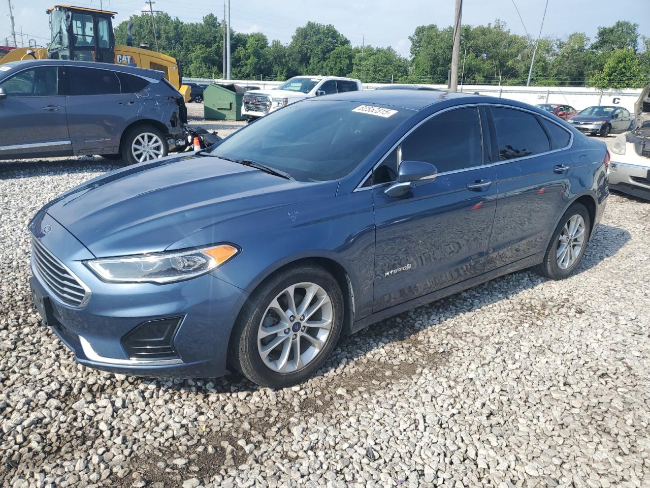 FORD FUSION 2019 3FA6P0MU4KR138281