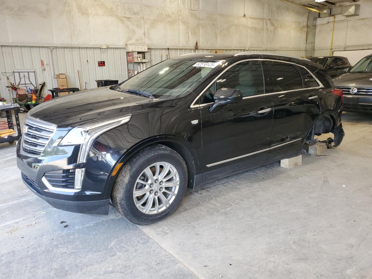 CADILLAC XT5 2017 1GYKNARS3HZ315042