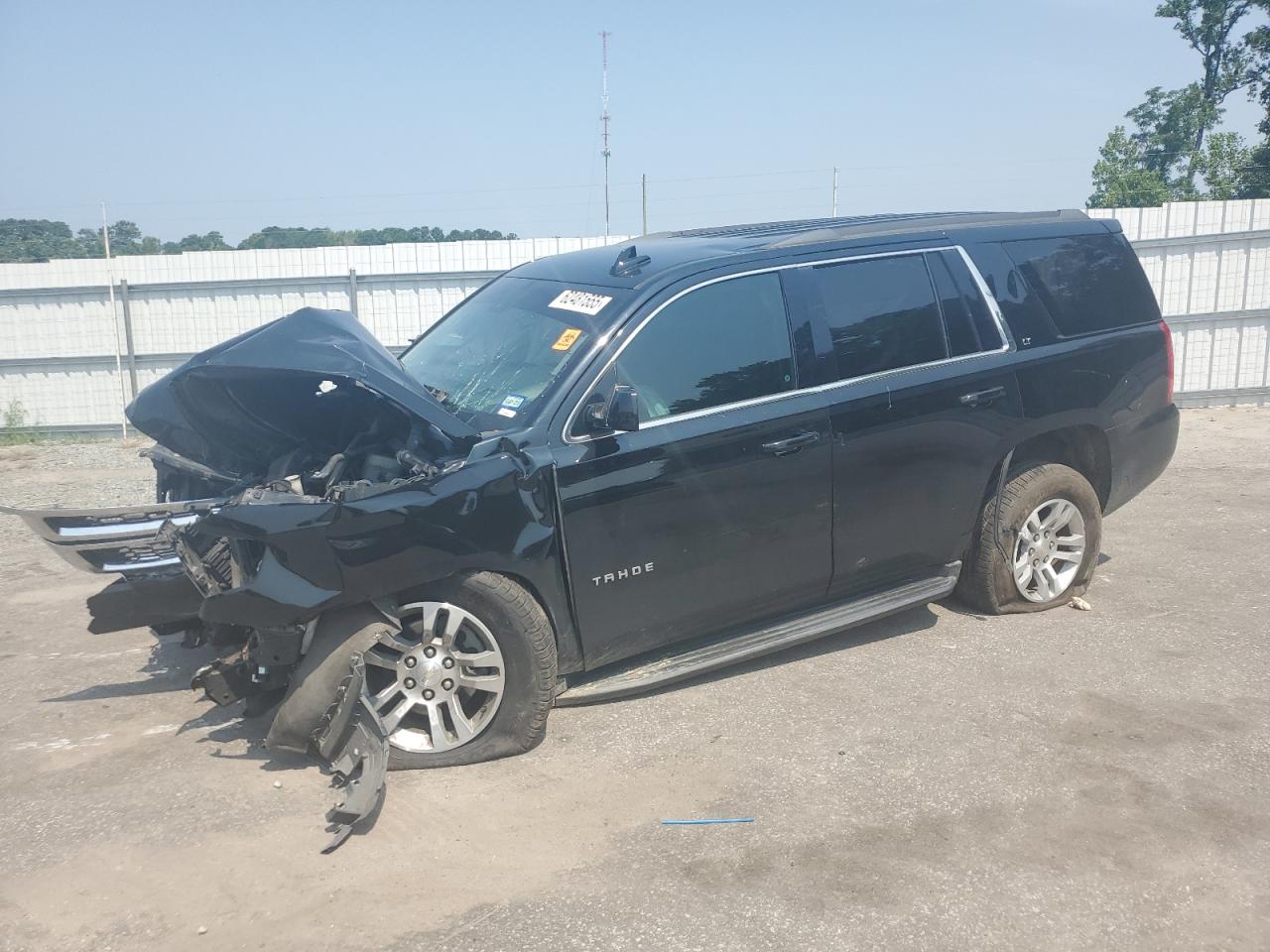 CHEVROLET TAHOE 2019 1GNSCBKC6KR139039