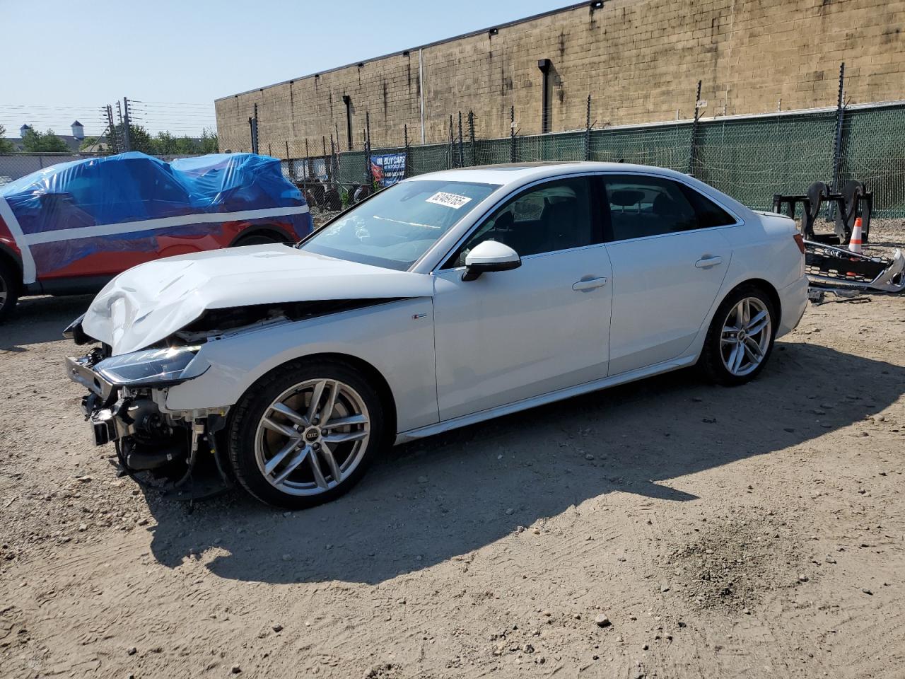 AUDI A4 2022 WAUEAAF40NN011607