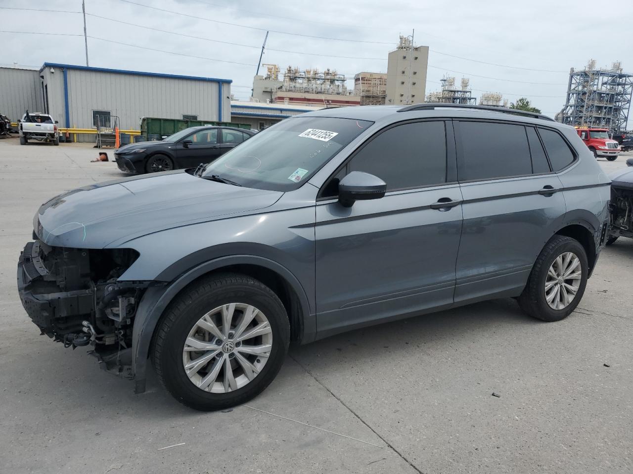VOLKSWAGEN TIGUAN 2020 3VV1B7AX1LM152875