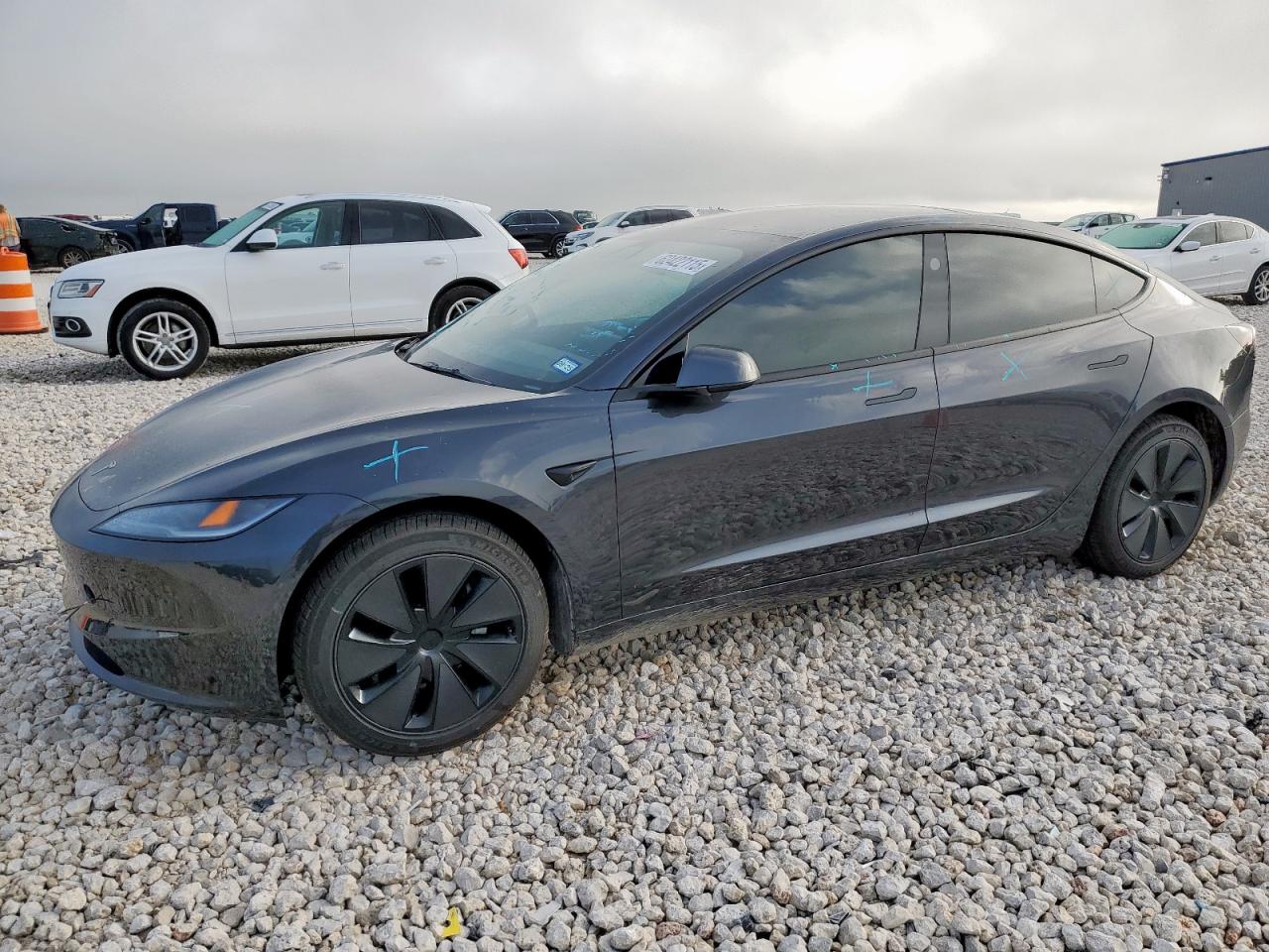 TESLA MODEL 3 2024 5YJ3E1EB5RF814626