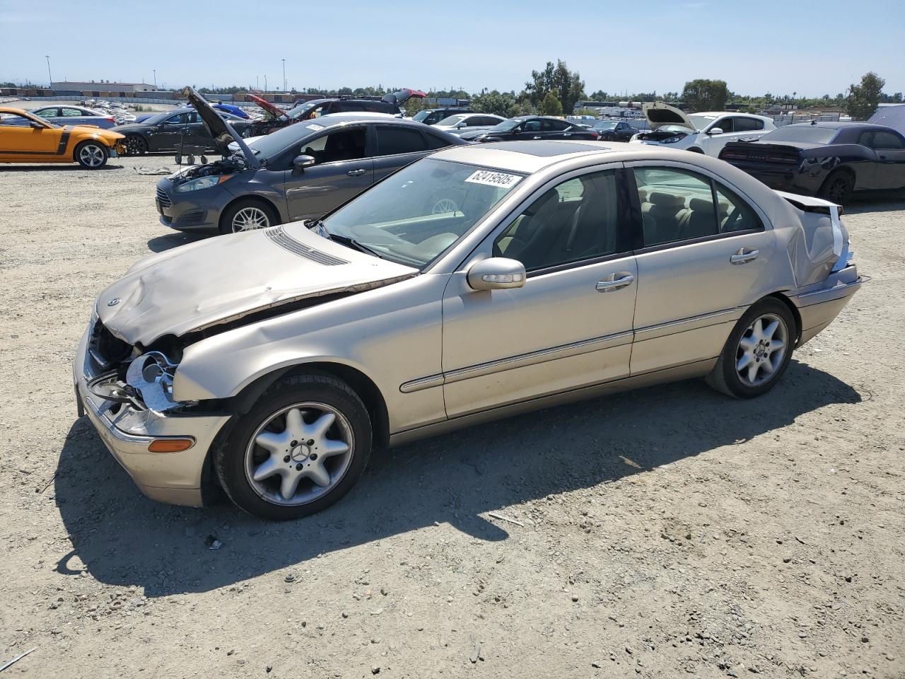 MERCEDES-BENZ C-CLASS 2003 WDBRF84J83F365615
