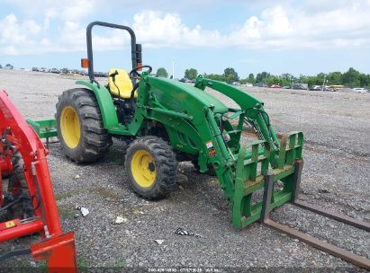 JOHN DEER TRACTOR 4105 2018 1LV4105HCDH611176
